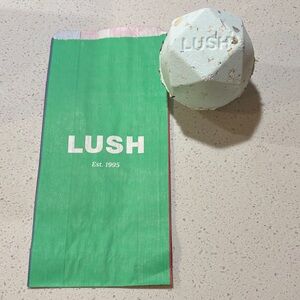 LUSH Summer Blues Bath Bomb with Green Bag
